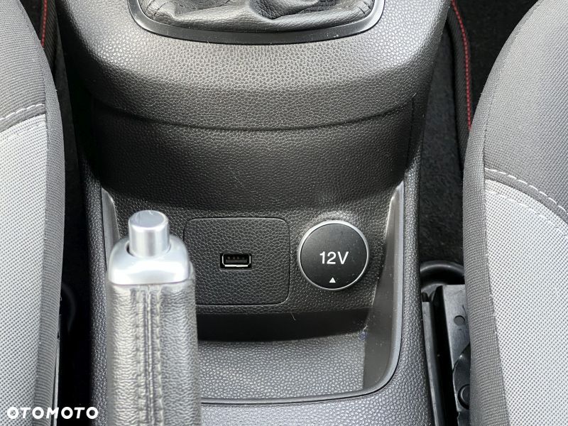 Ford Fiesta 1.25 Ambiente - 22