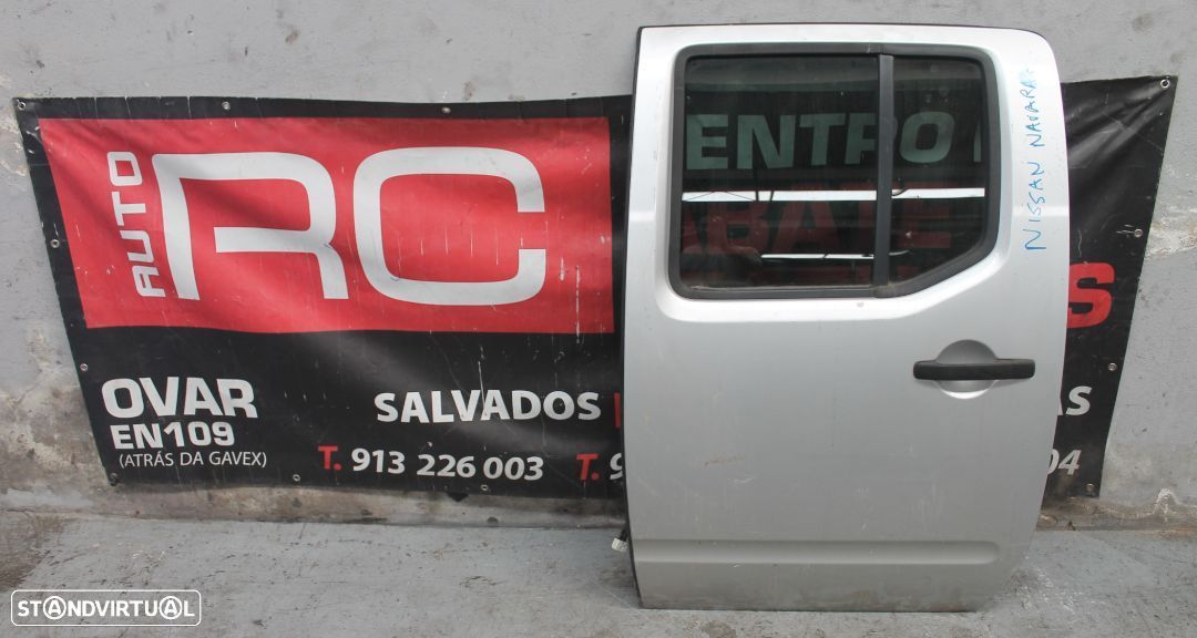 Porta de Trás do Lado Esquerdo Nissan Navara - 1