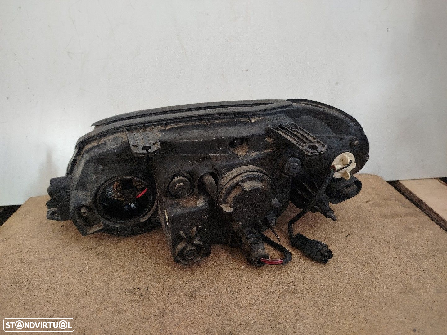 Farol/ Otica Dianteiro Dto Kia Shuma Ii (Fb) - 2