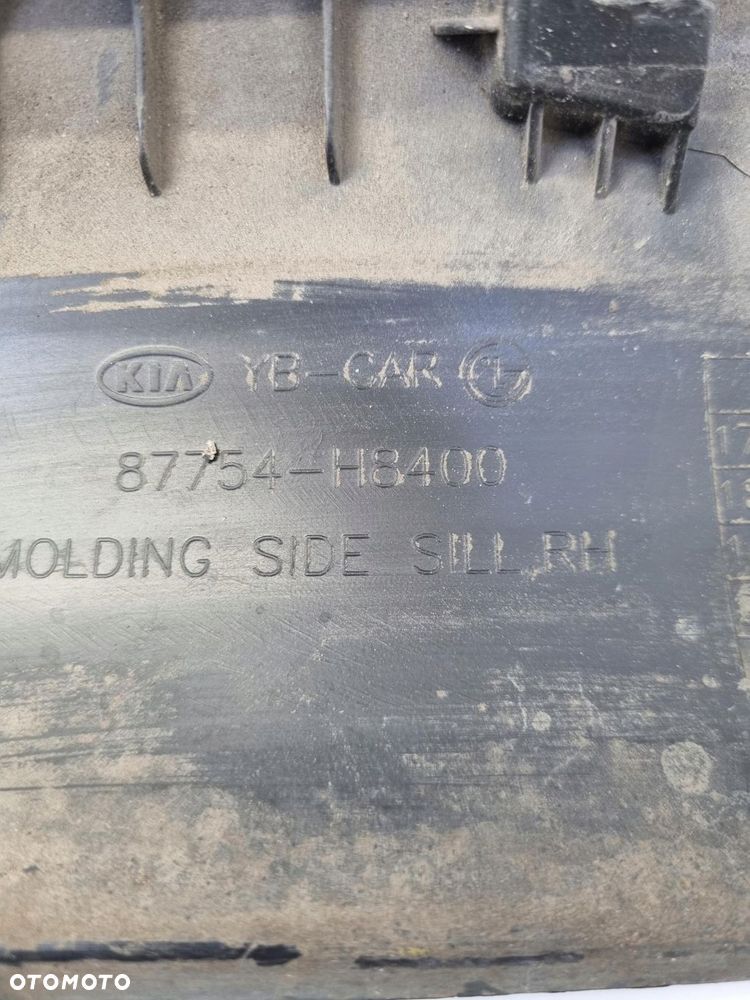 kia stonic próg nakładka listwa progowa prawa - 6