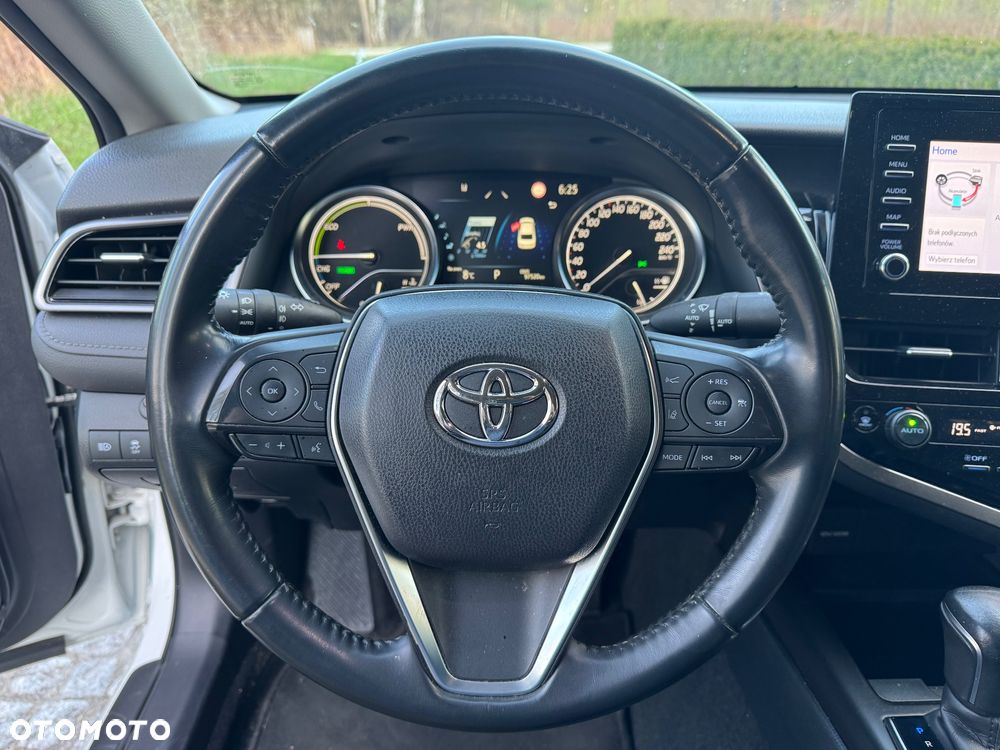 Toyota Camry 2.5 Hybrid Comfort CVT - 13