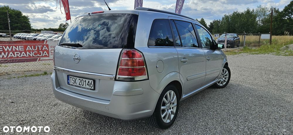 Opel Zafira - 2