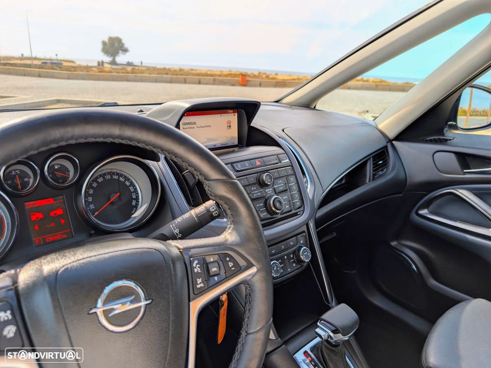 Opel Zafira - 18