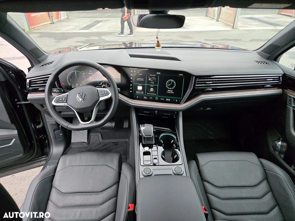 Volkswagen Touareg V6 TSI eHybrid PHEV Elegance - 17
