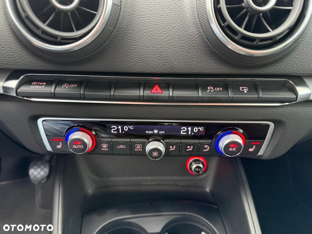 Audi A3 Sportback 1.4 TFSI cylinder on demand ultra S line Sportpaket - 25