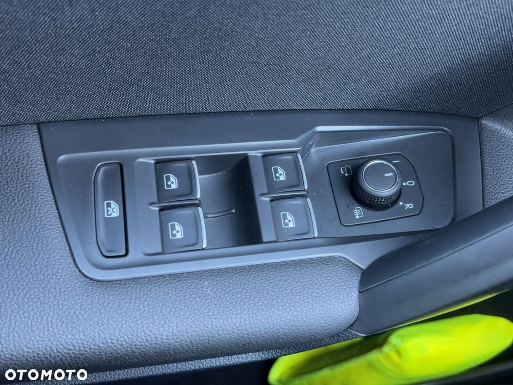 Volkswagen Tiguan Allspace 2.0 TSI 4Mot Elegance DSG - 17