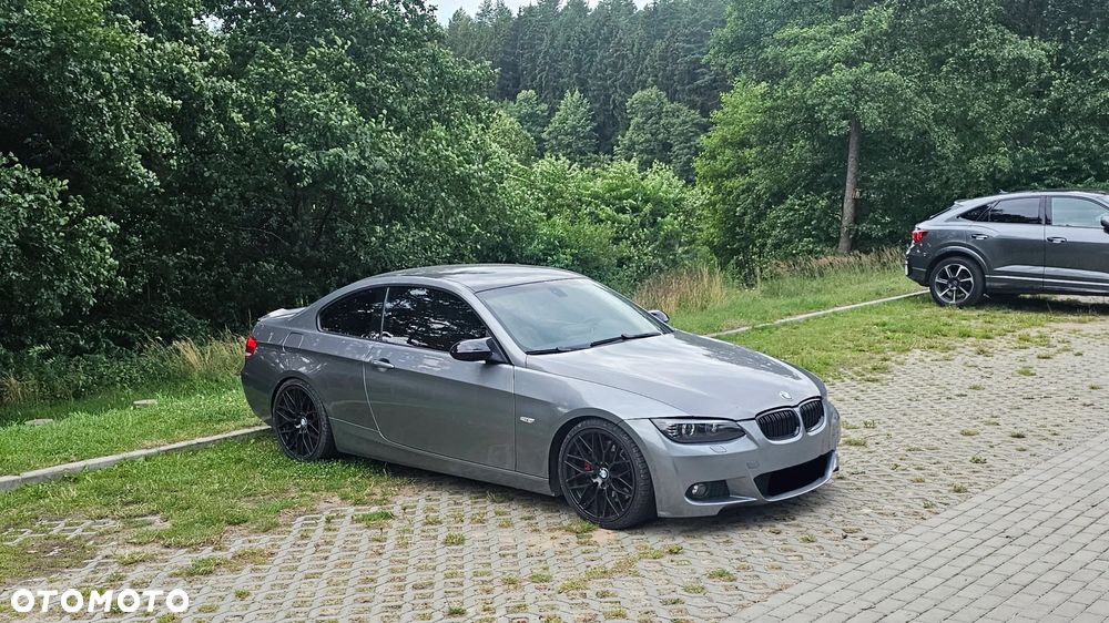 BMW Seria 3 335i - 3