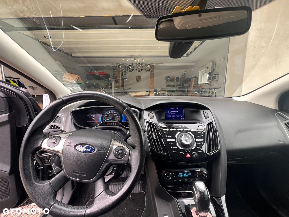 Ford Focus - 12