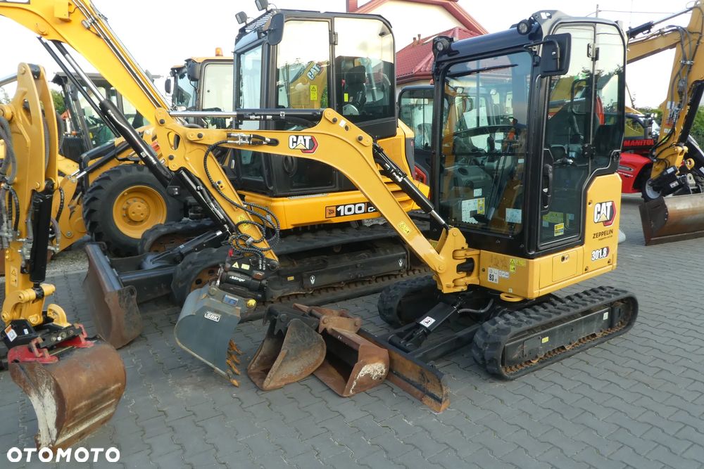 Caterpillar 301,8 KLIMATYZACJA - 28