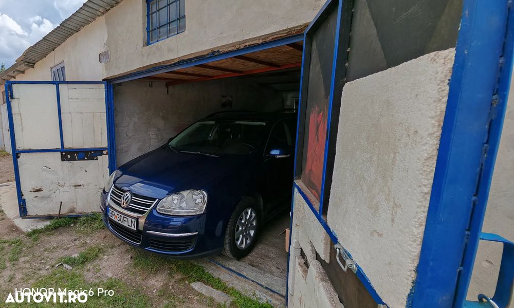 Volkswagen Golf - 3