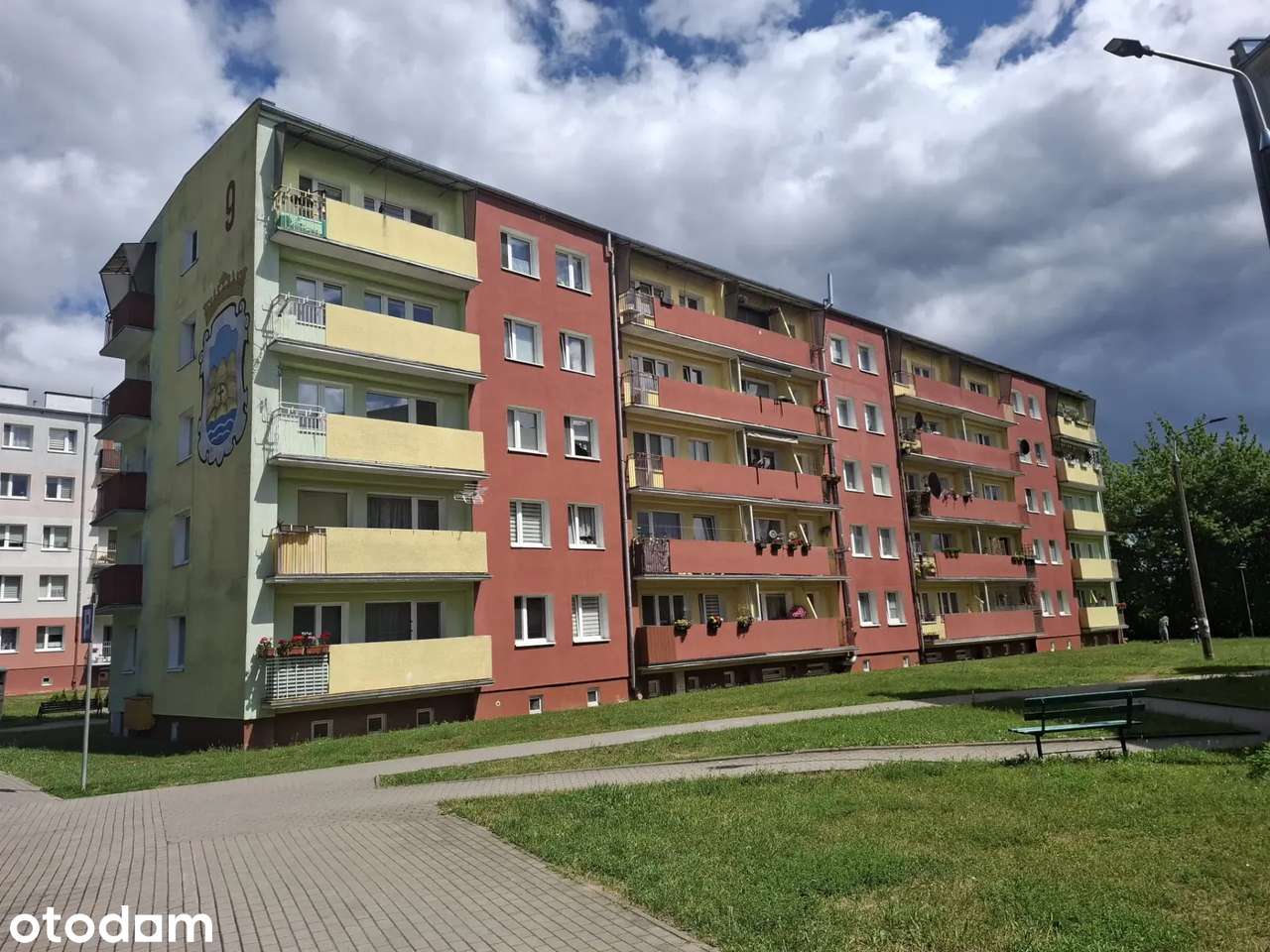 Mieszkania w bloku z widokiem na panoramę miasta