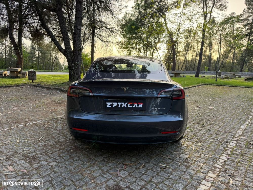 Tesla Model 3 Long-Range Dual Motor AWD - 16