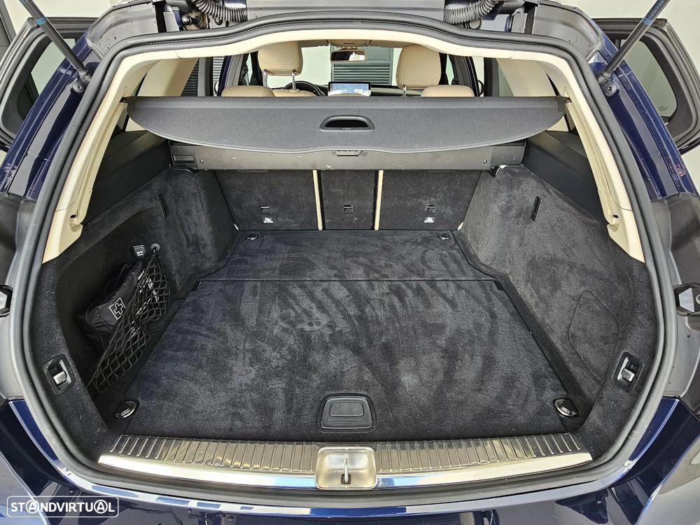Mercedes-Benz C 300 h Avantgarde+ - 10