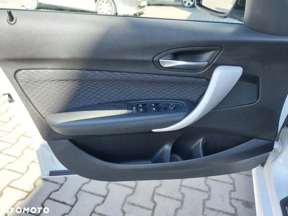 BMW Seria 1 - 14
