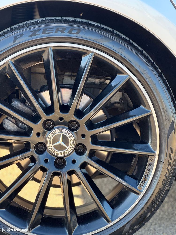 Mercedes-Benz A 180 Limousine d AMG Line Aut. - 17