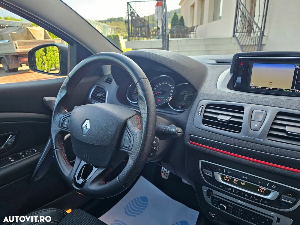Renault Megane ENERGY TCe 130 Start & Stop GT Line - 17