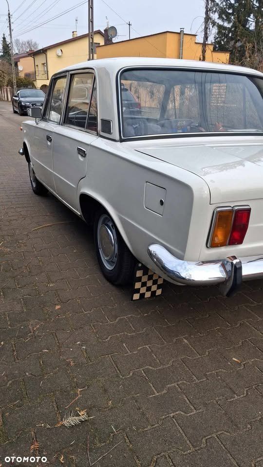 Fiat 125p - 4