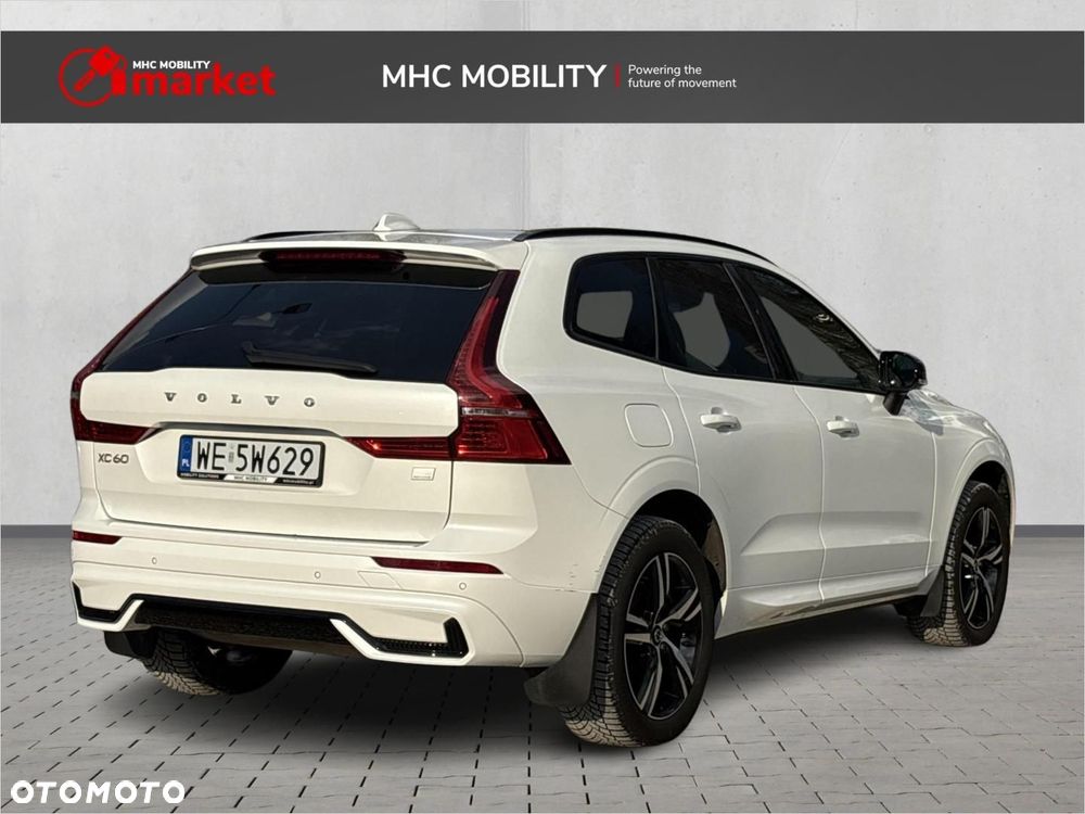 Volvo XC 60 T6 Plug-In Hybrid AWD Plus Dark - 5