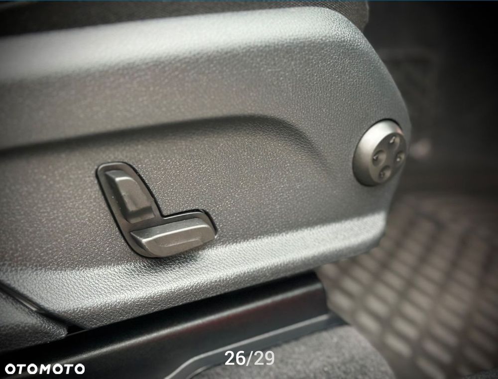 Mercedes-Benz GLC 300 d 4Matic 9G-TRONIC AMG Line - 19
