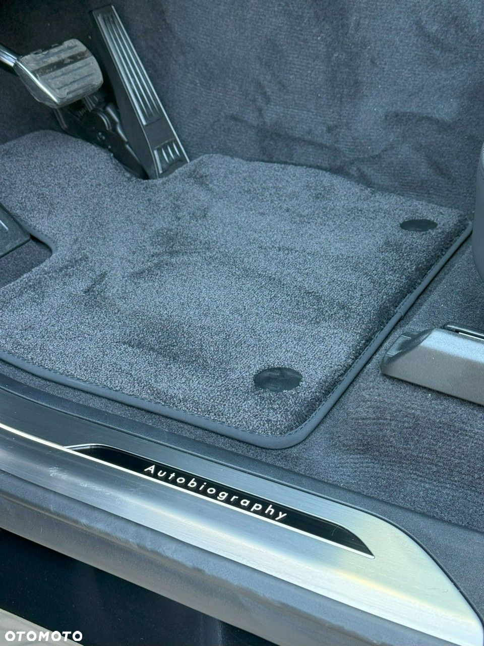 Land Rover Range Rover Sport - 16