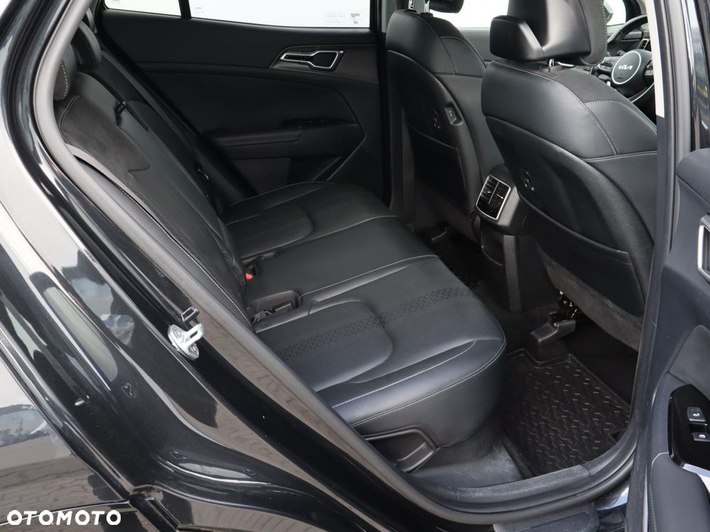 Kia Sportage 1.6 T-GDI HEV Business Line 2WD - 7