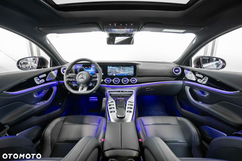 Mercedes-Benz AMG GT - 22