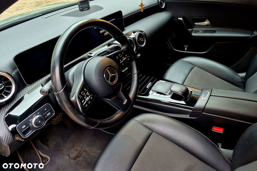 Mercedes-Benz CLA 180 d Edition 1 7G-DCT - 5