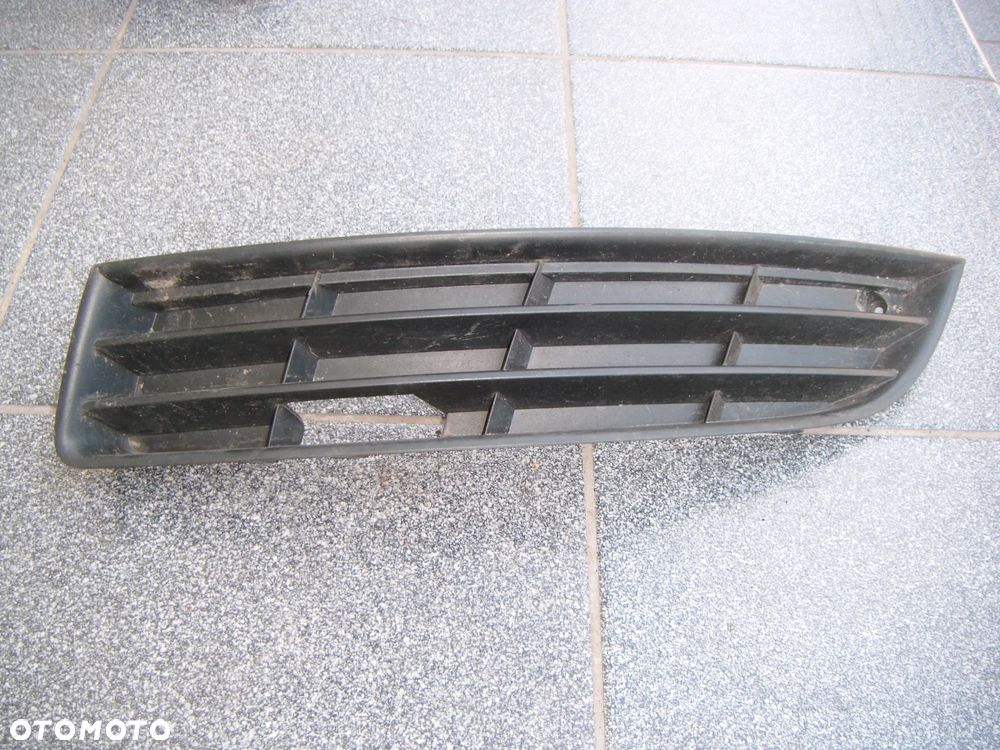 vw passat b6 kratka zderzaka lewy przód 3c0853665 - 1