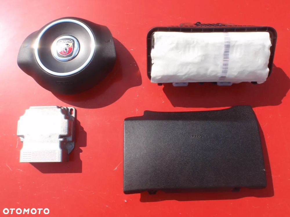 FIAT 500 DESKA KONSOLA KOKPIT AIRBAG AIR PODUSZKI POWIETRZNE KIEROWCY PASAŻERA KOLANOWA AIR BAG KOLAN PASY PAS NAPINACZE DOPINACZE NAPINACZ DOPINACZ SRS   O K A Z J A !!! - 11