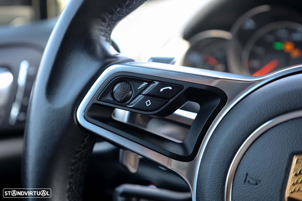 Porsche Cayenne 3.0 V6 - 19