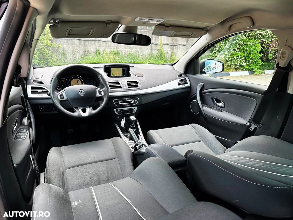 Renault Megane 1.5 dCi Dynamique - 8