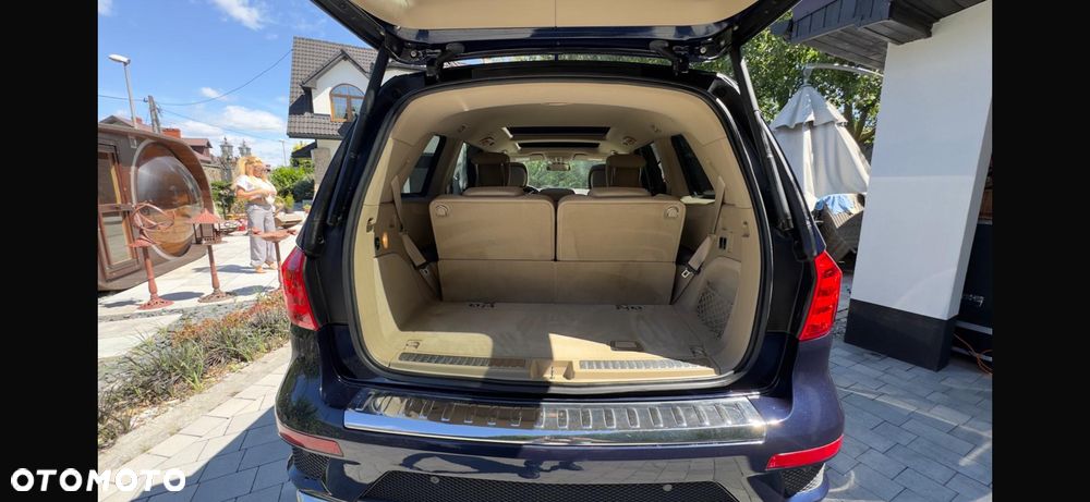 Mercedes-Benz GL - 8