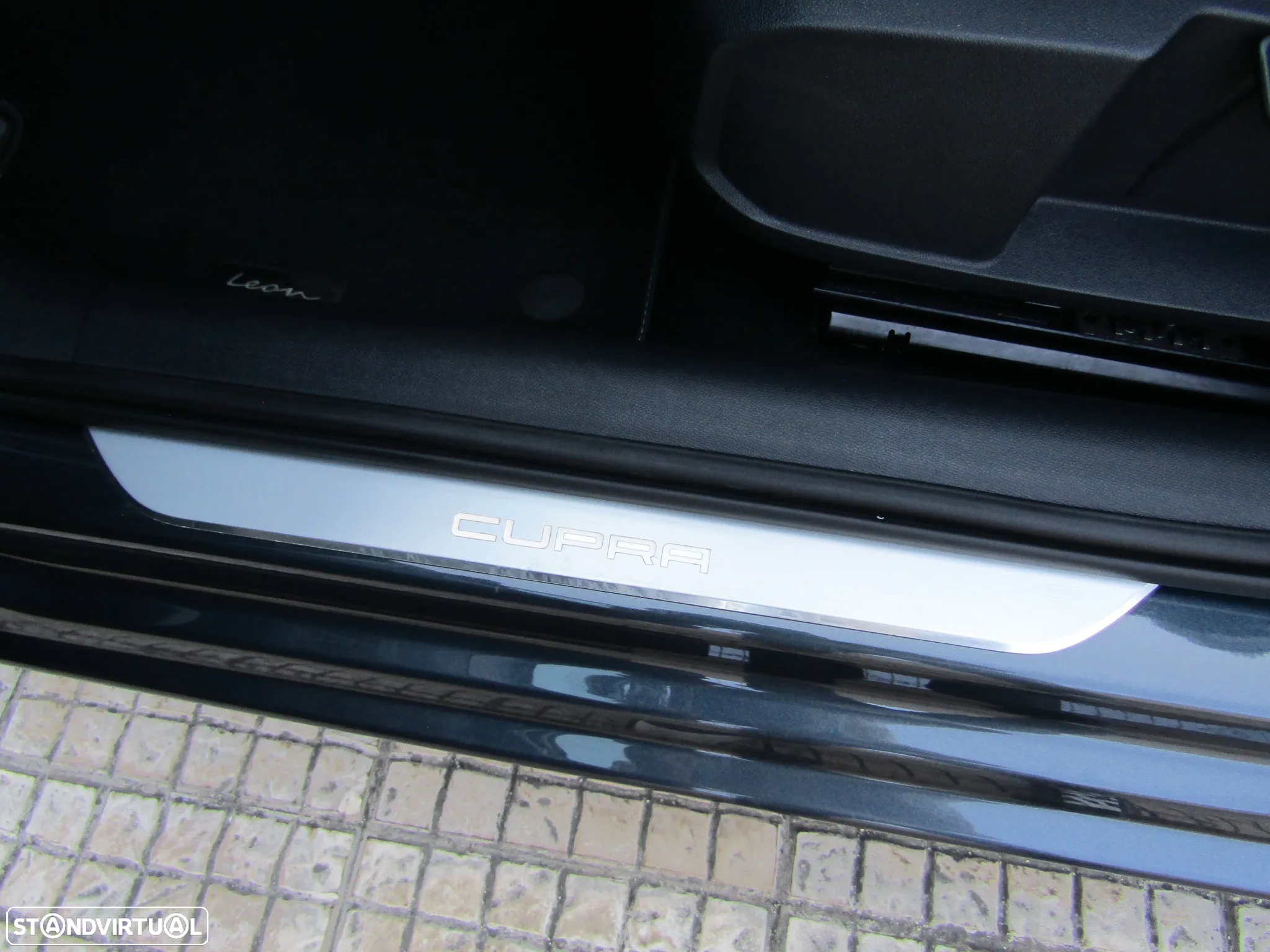 Cupra Leon 1.4 e-Hybrid VZ DSG - 12
