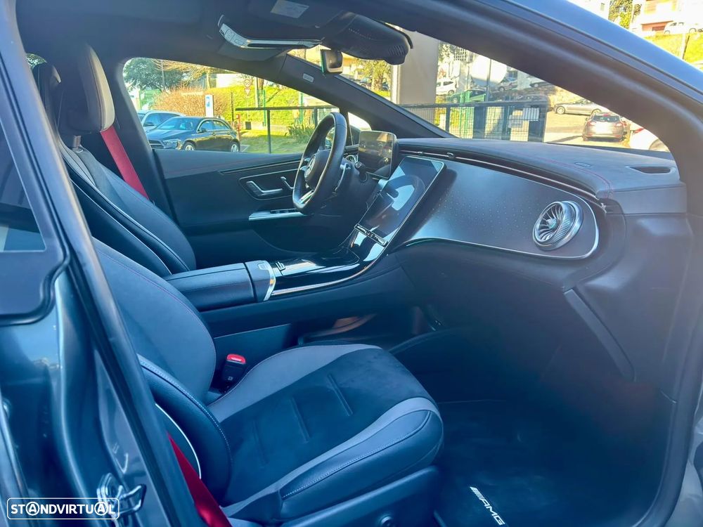 Mercedes-Benz EQE 43 AMG 4Matic - 4