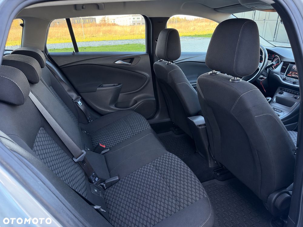 Opel Astra 1.6 D (CDTI) Edition - 12