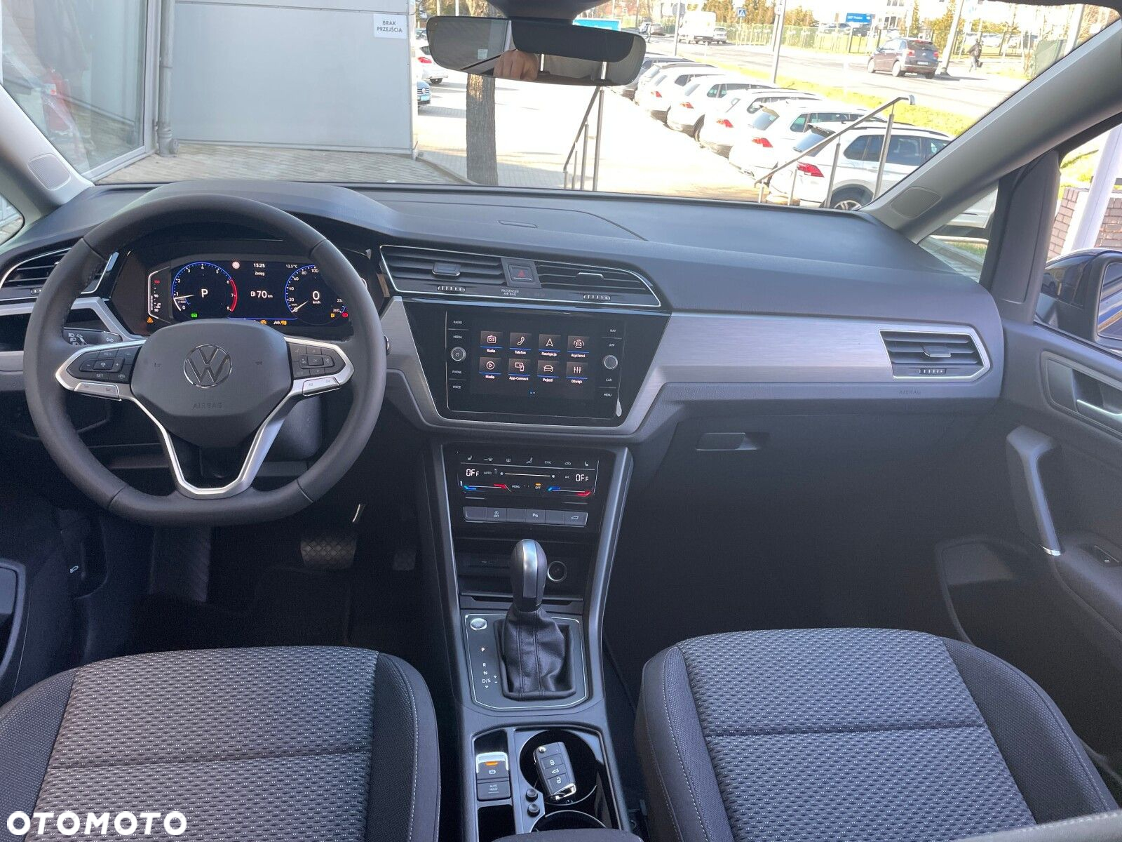 Volkswagen Touran 1.5 TSI EVO Comfortline Plus DSG - 11