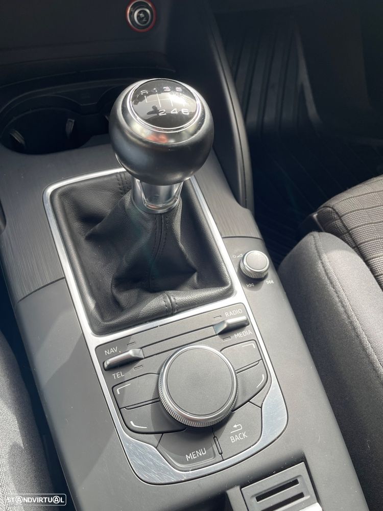 Audi A3 Sportback 1.6 TDI Sport - 10