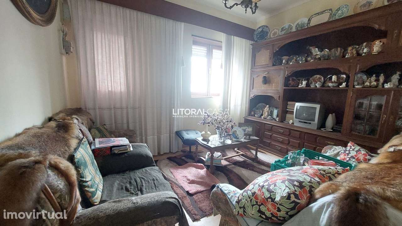 Moradia T2 | Remodelação - Grande imagem: 3/19