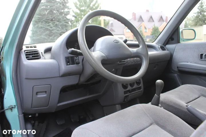 Nissan Micra - 23
