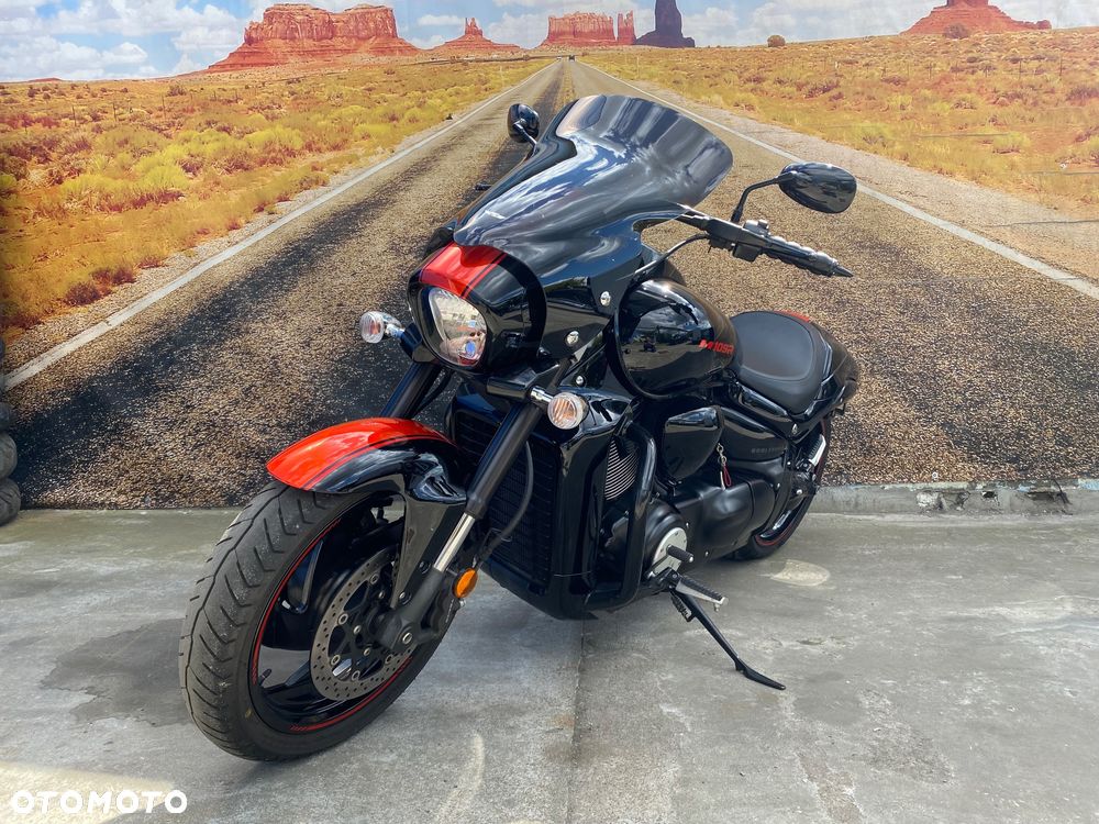 Suzuki Boulevard - 10
