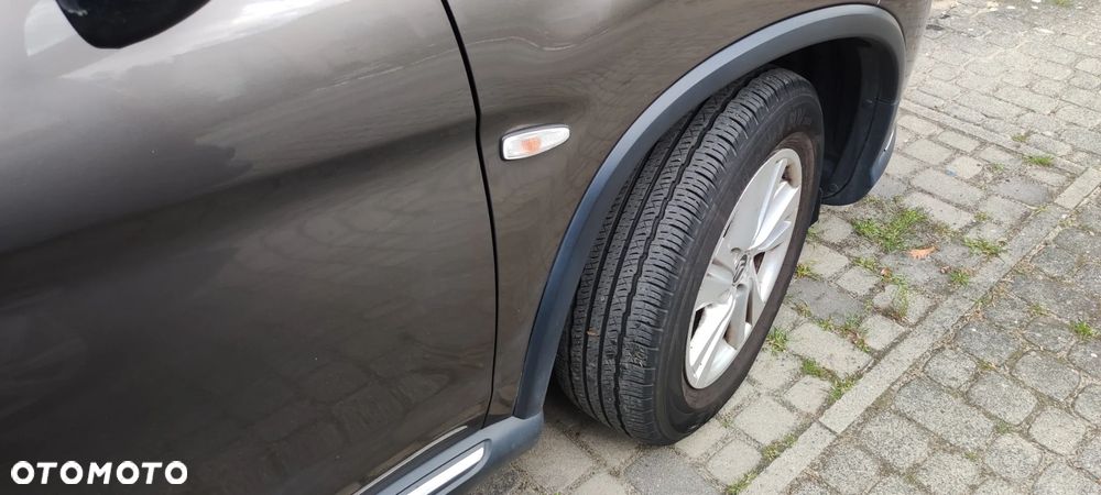 Citroën C4 1.6 HDi Exclusive - 4
