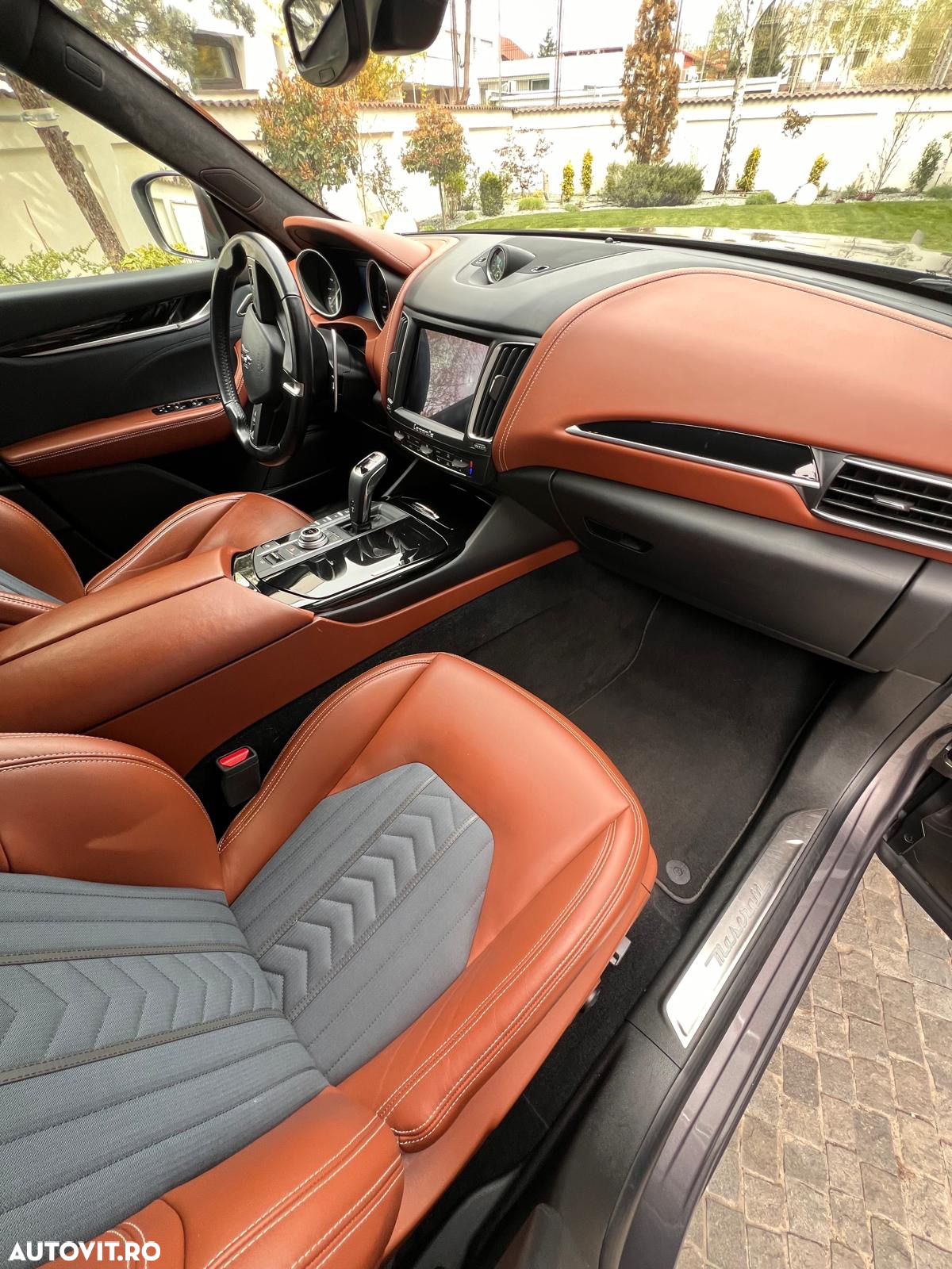 Maserati Levante - 10