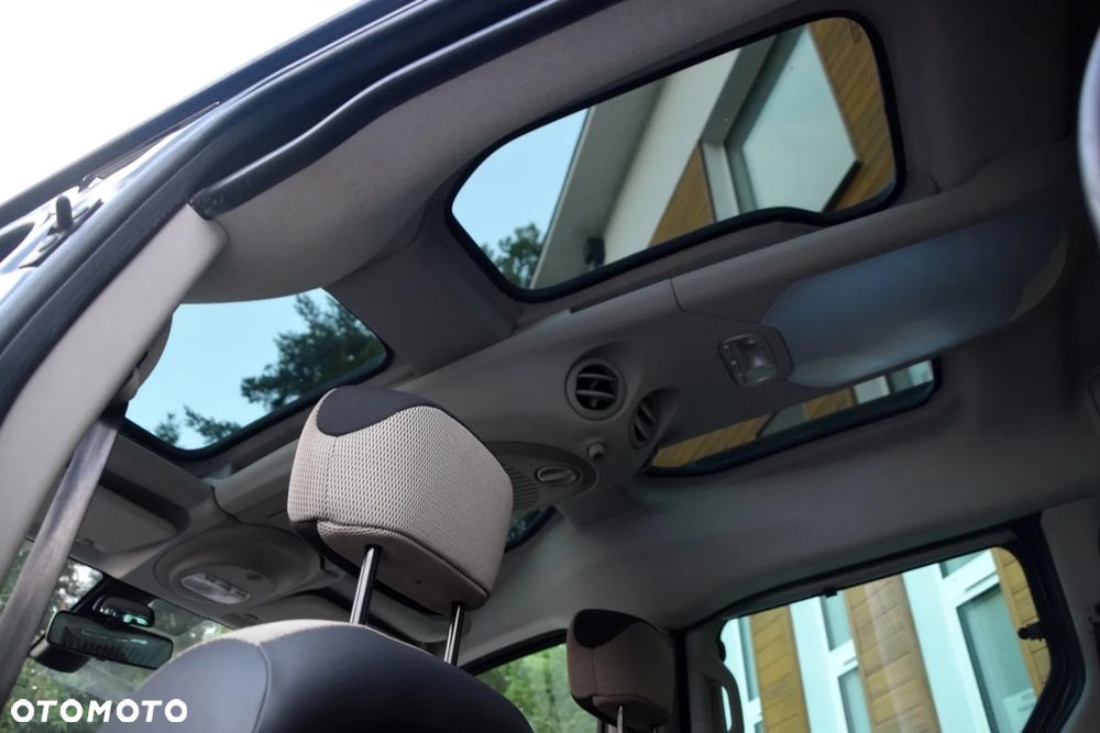 Citroën Berlingo Multispace VTi 120 Exclusive - 20