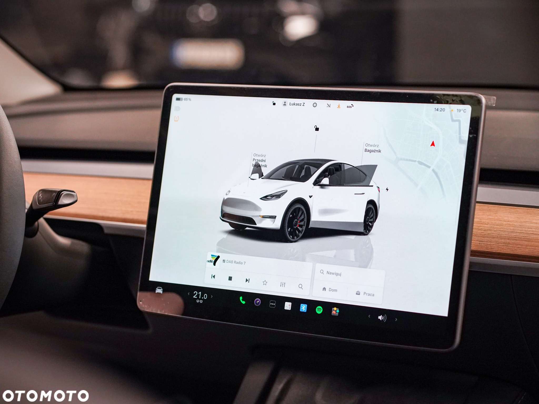 Tesla Y Performance AWD - 26
