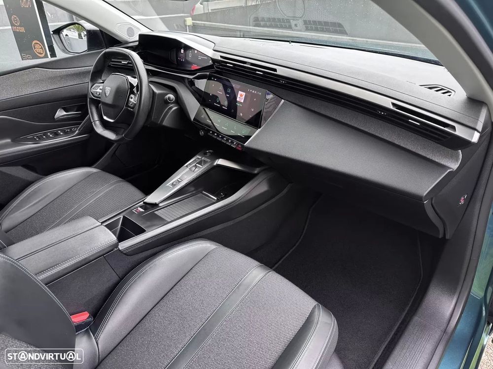 Peugeot 308 SW 1.2 PureTech Allure Pack EAT8 - 38