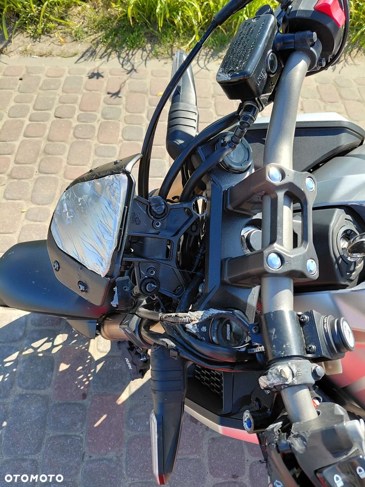 Honda CB - 10