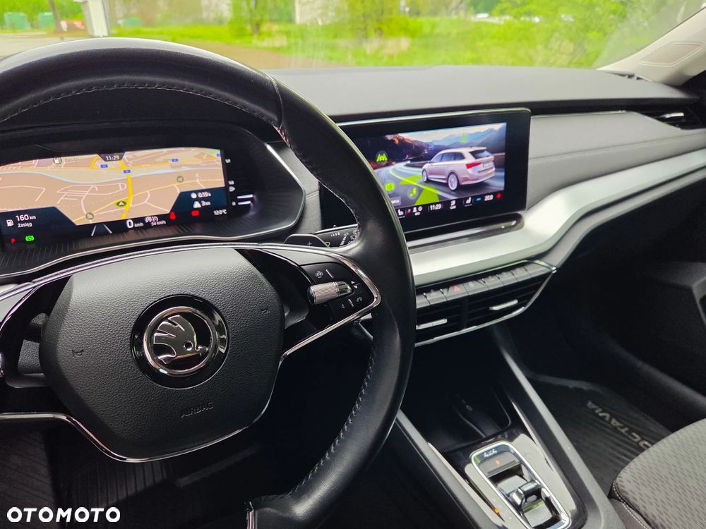 Skoda Octavia 2.0 TSI 4x4 Style DSG - 21