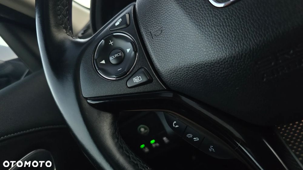 Honda HR-V 1.5 i-VTEC CVT Executive - 21