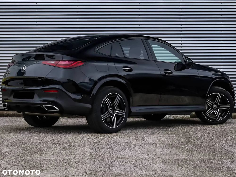 Mercedes-Benz GLC - 2