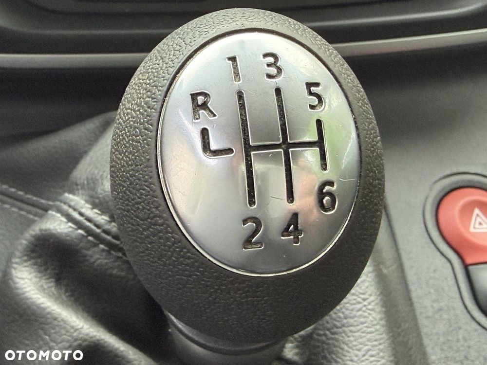 Renault KANGOO - 7